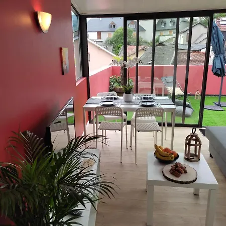 Apartment Air-conditioned Flat With Terrace - Private & Independent - Lourdes