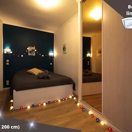 Air-conditioned Flat With Terrace - Private & Independent -