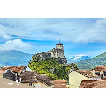 Appartement Air-conditioned Flat With Terrace - Private & Independent -